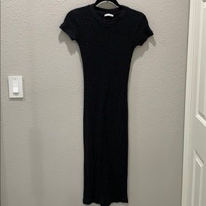 Zara Ribbed Midi T-shirt dress - size S